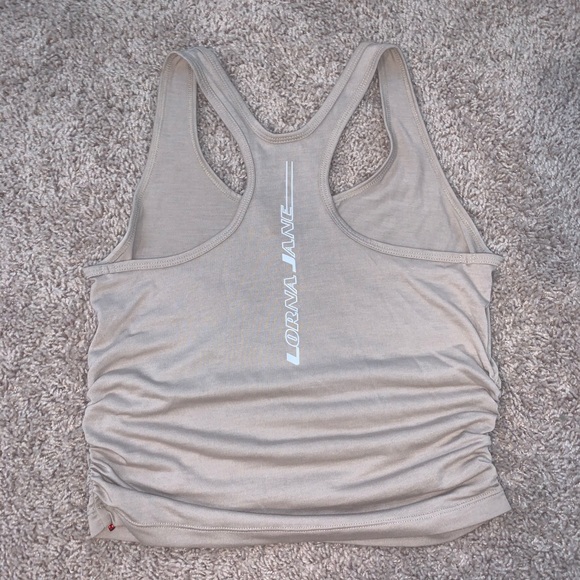 Lorna Jane ruched crop tank - Picture 2 of 6